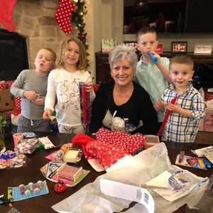 Meet your Posher, Donna